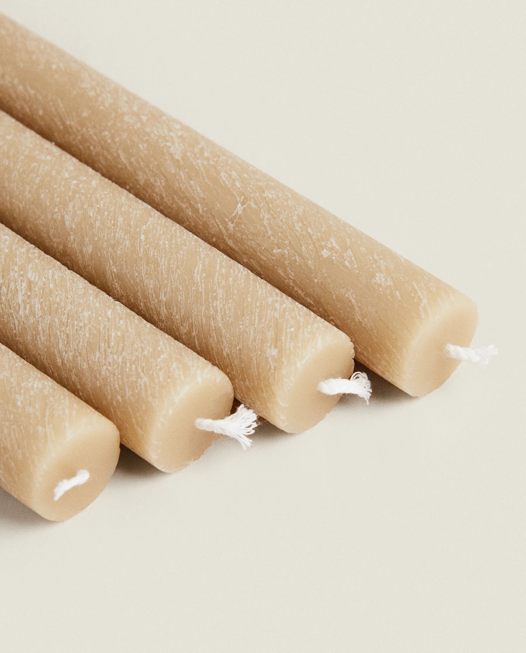 ZARA Home Plain Candle (Pack Of 4)