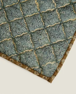 ZARA Home Printed Quilted Blanket