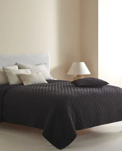 ZARA Home Quilted Quilt With Dots
