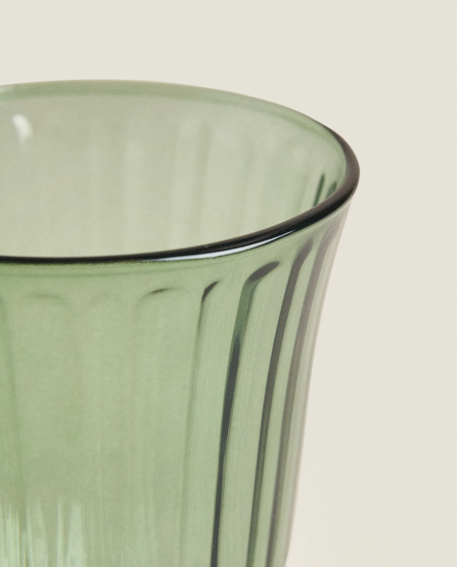 ZARA Home Raised Design Wine Glass