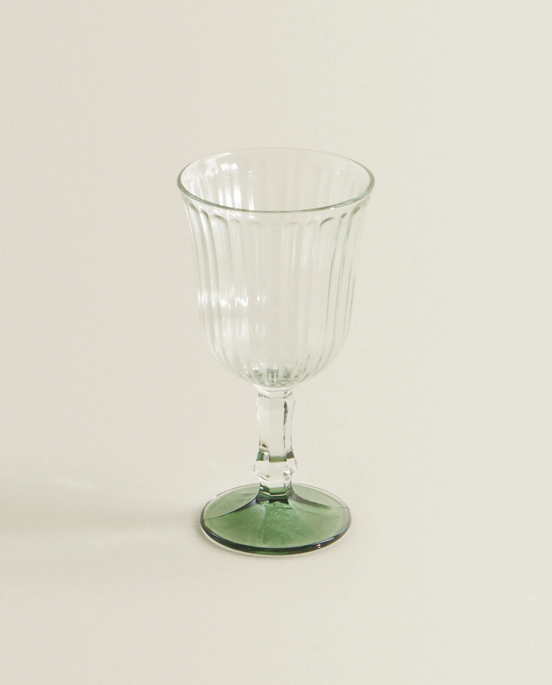 ZARA Home Raised Design Wine Glass