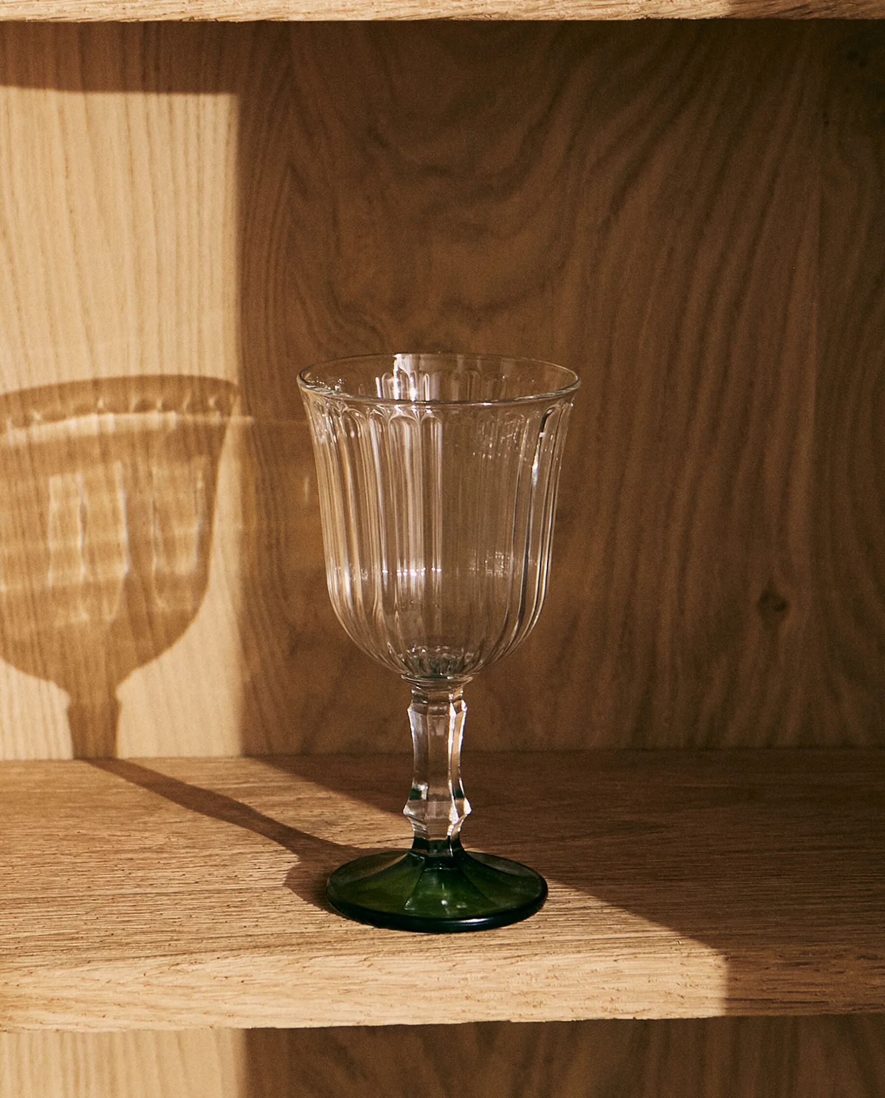 ZARA Home Raised Design Wine Glass