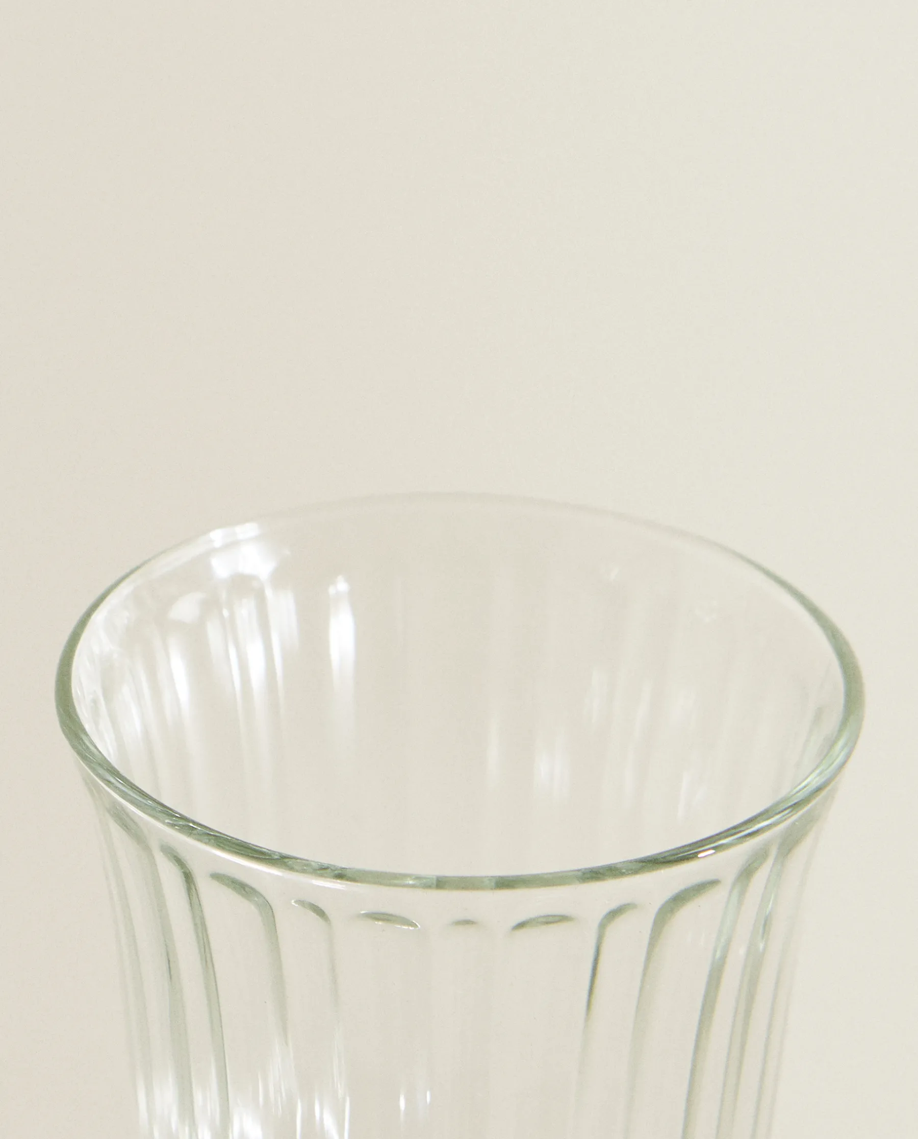 ZARA Home Raised Design Wine Glass