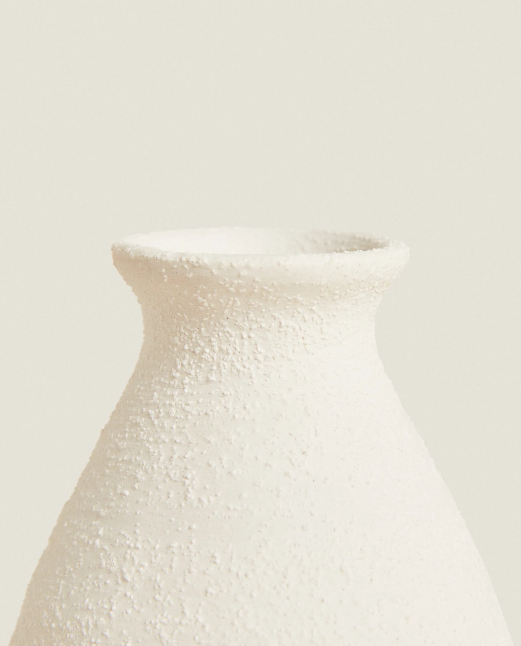 ZARA Home Rough Earthenware Vase