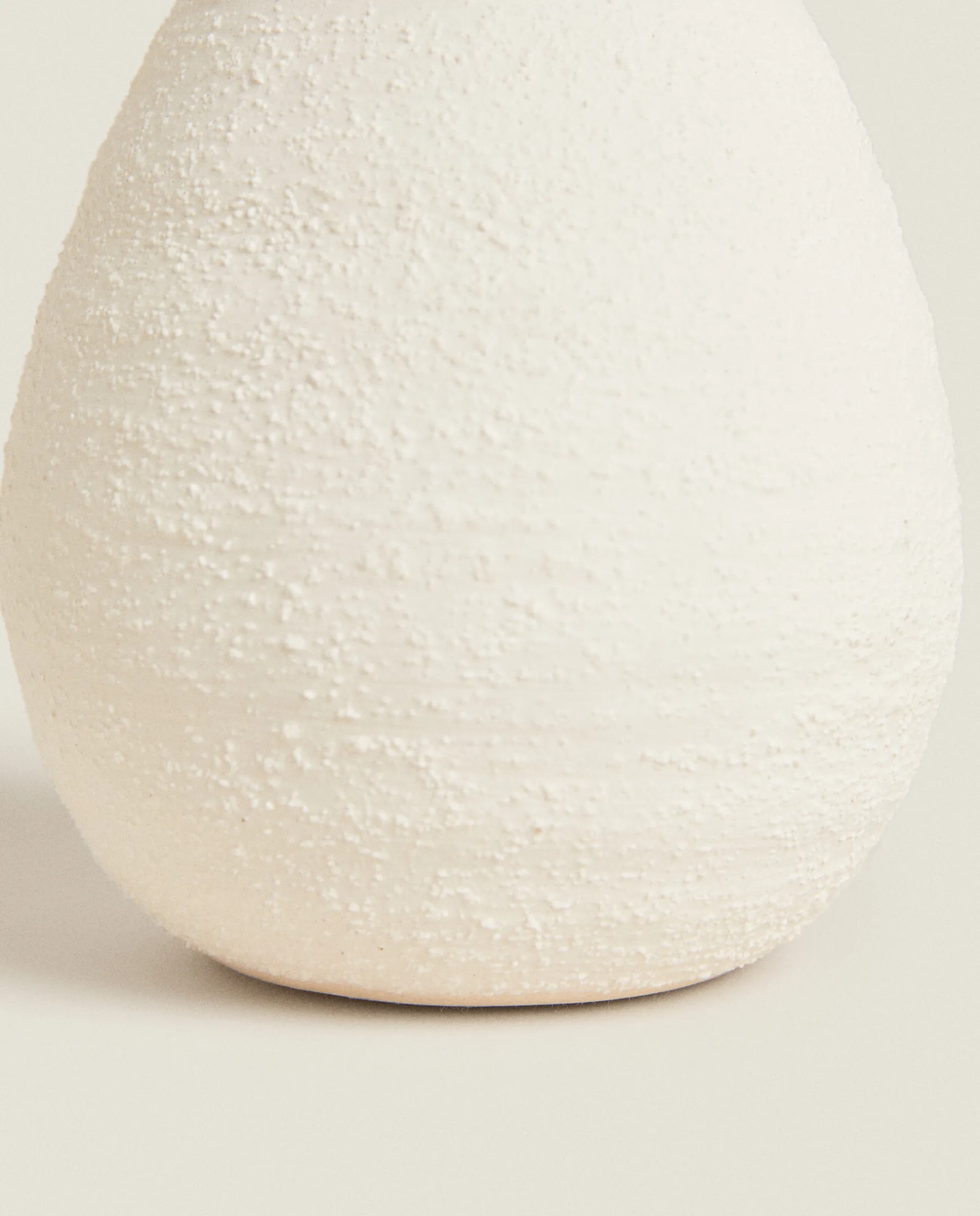ZARA Home Rough Earthenware Vase