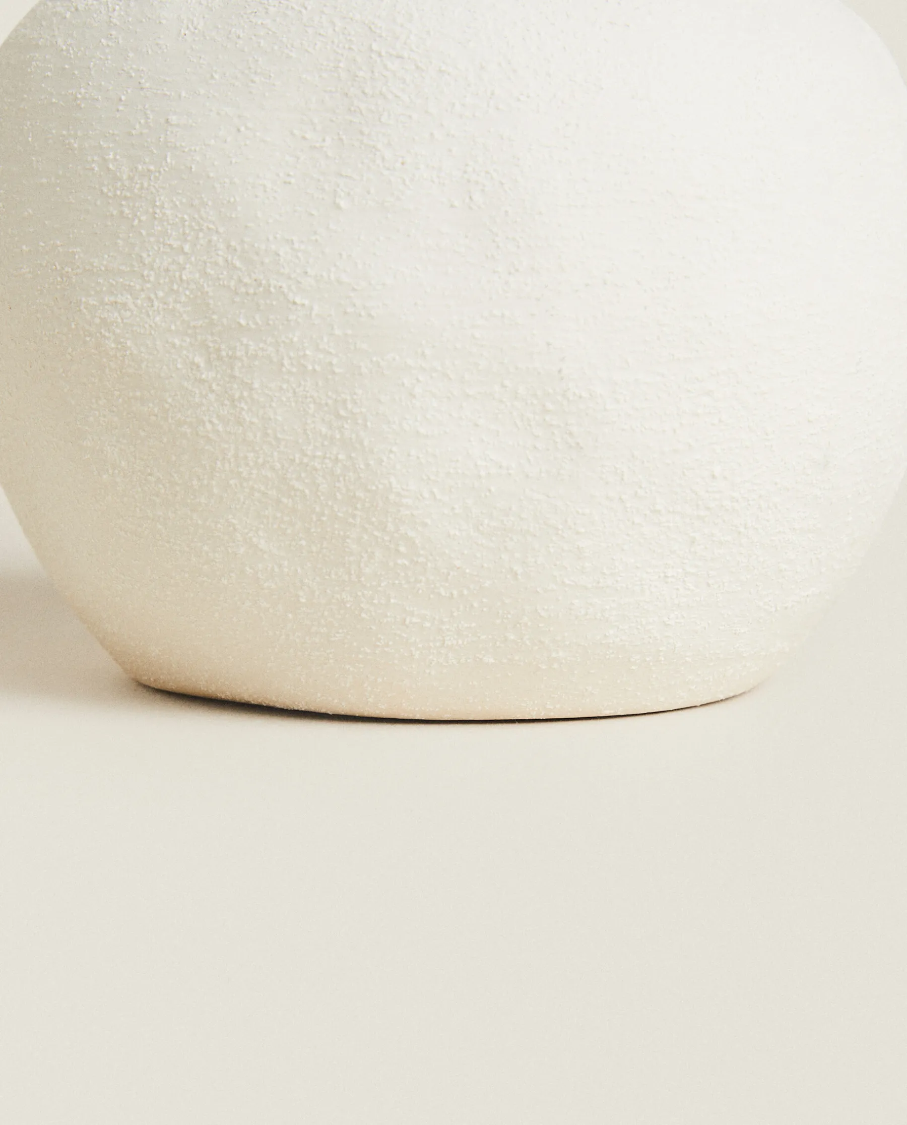 ZARA Home Rough Earthenware Vase