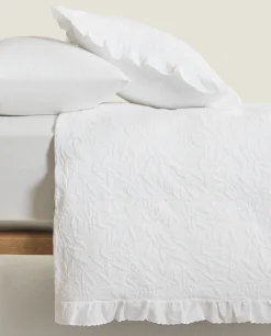 ZARA Home Ruffle Trim Bedspread