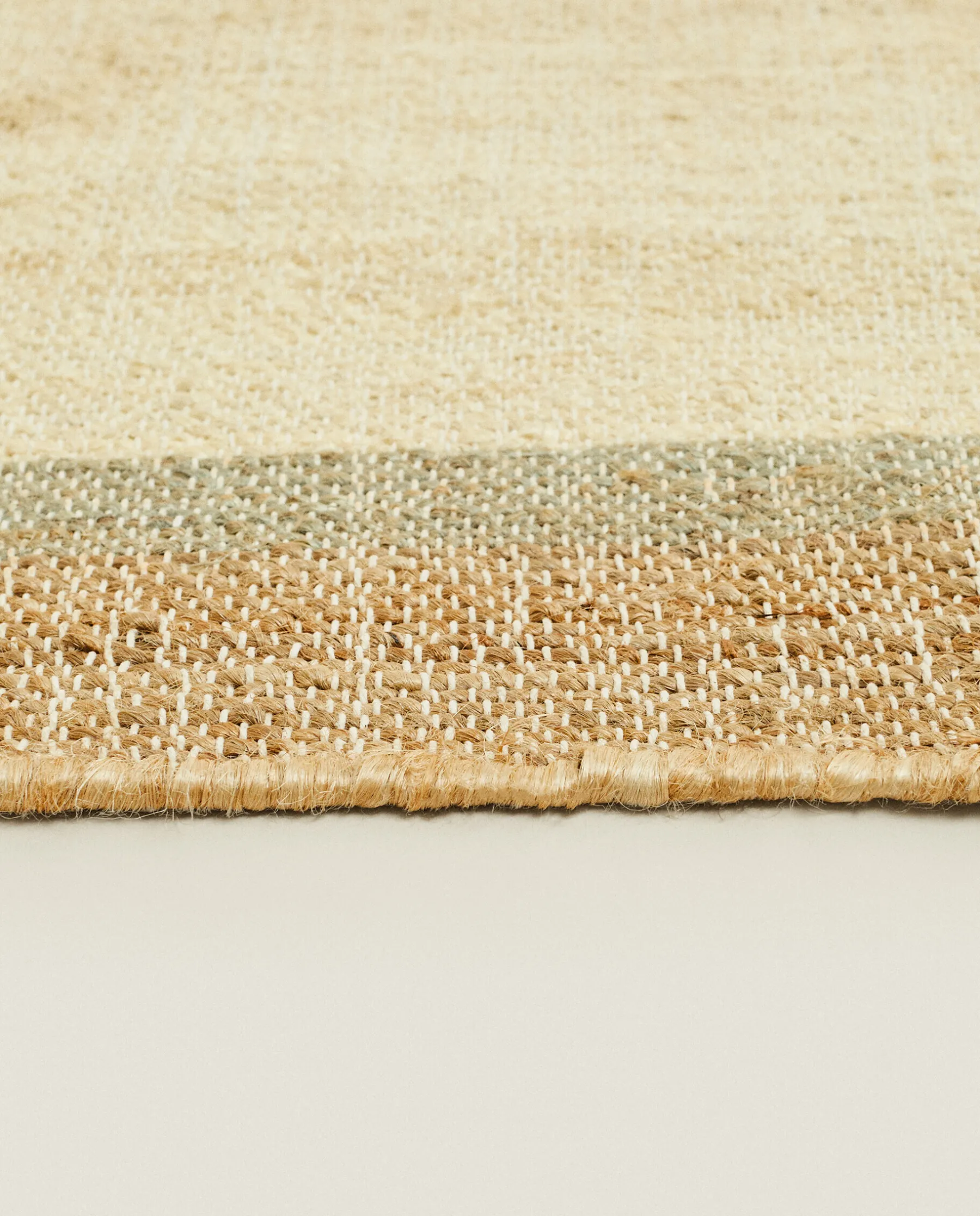 ZARA Home Rug With Contrast Border