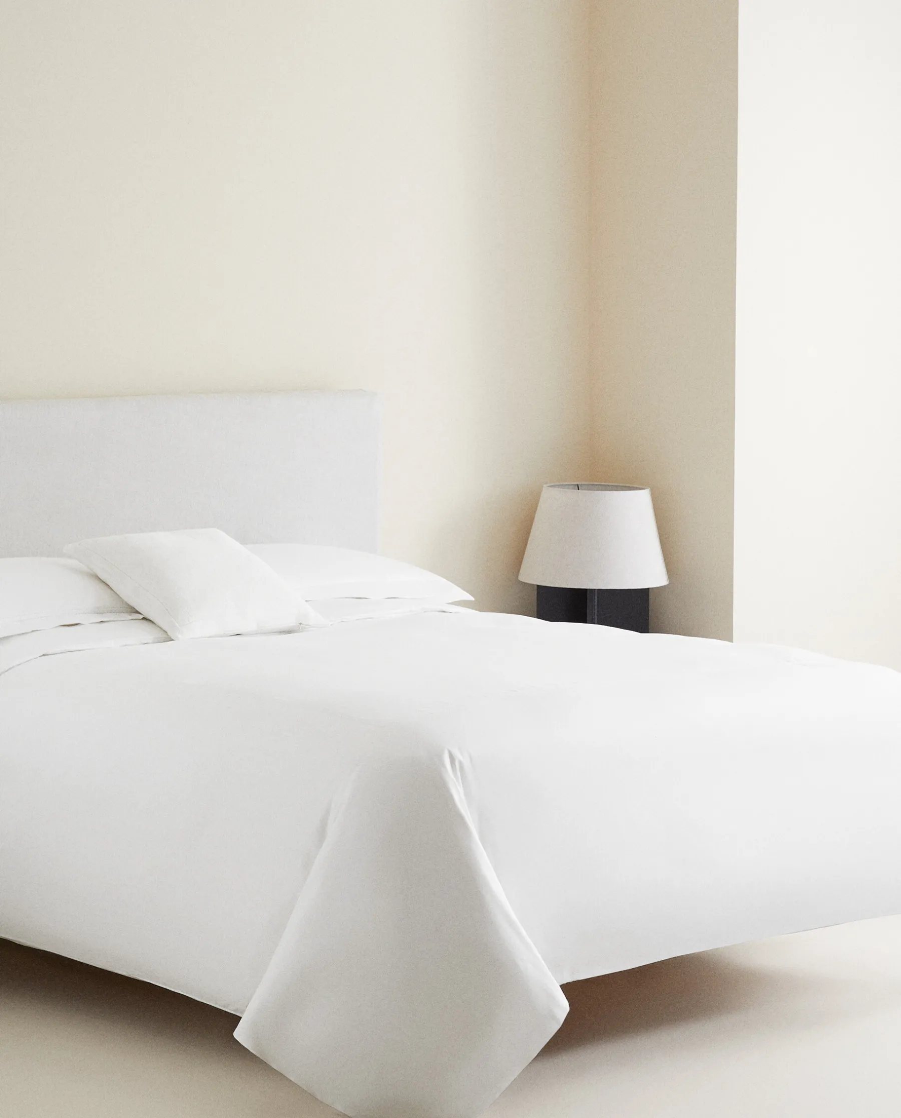 ZARA Home Sateen Flat Sheet With Double Hemstitching