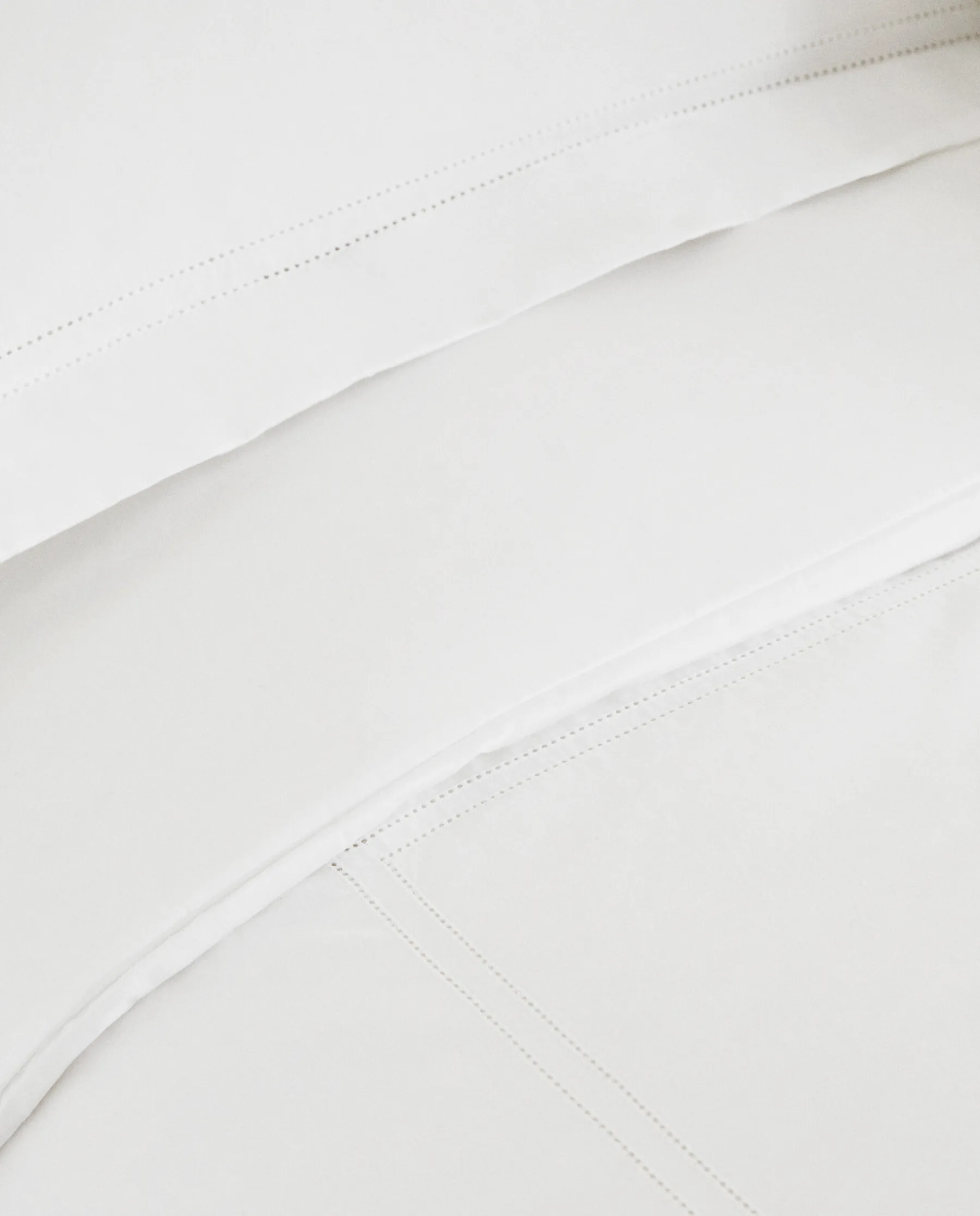 ZARA Home Sateen Flat Sheet With Double Hemstitching
