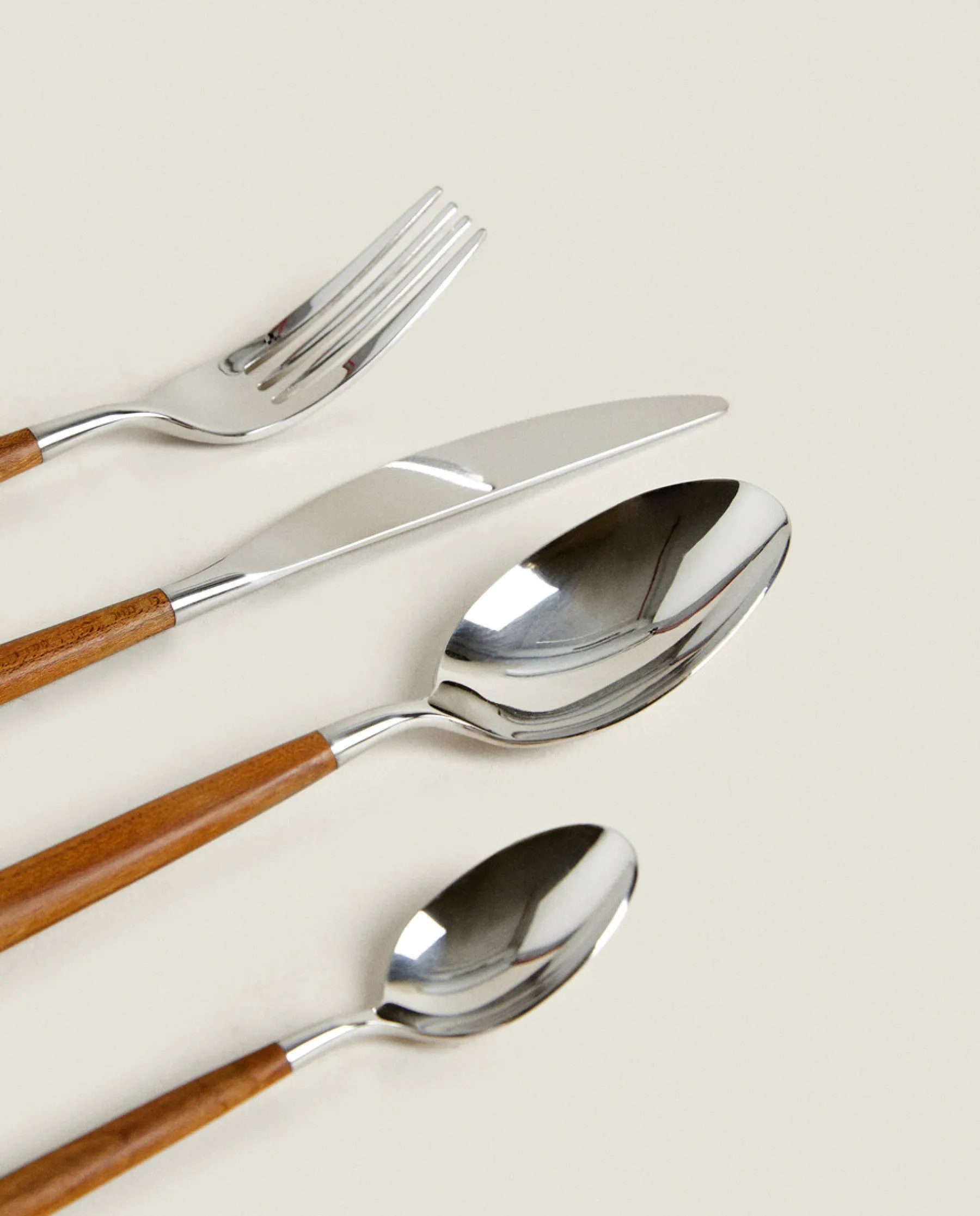 ZARA Home Set Of Maple Cutlery