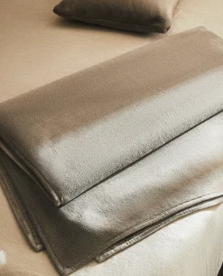 ZARA Home Short Faux Fur Blanket