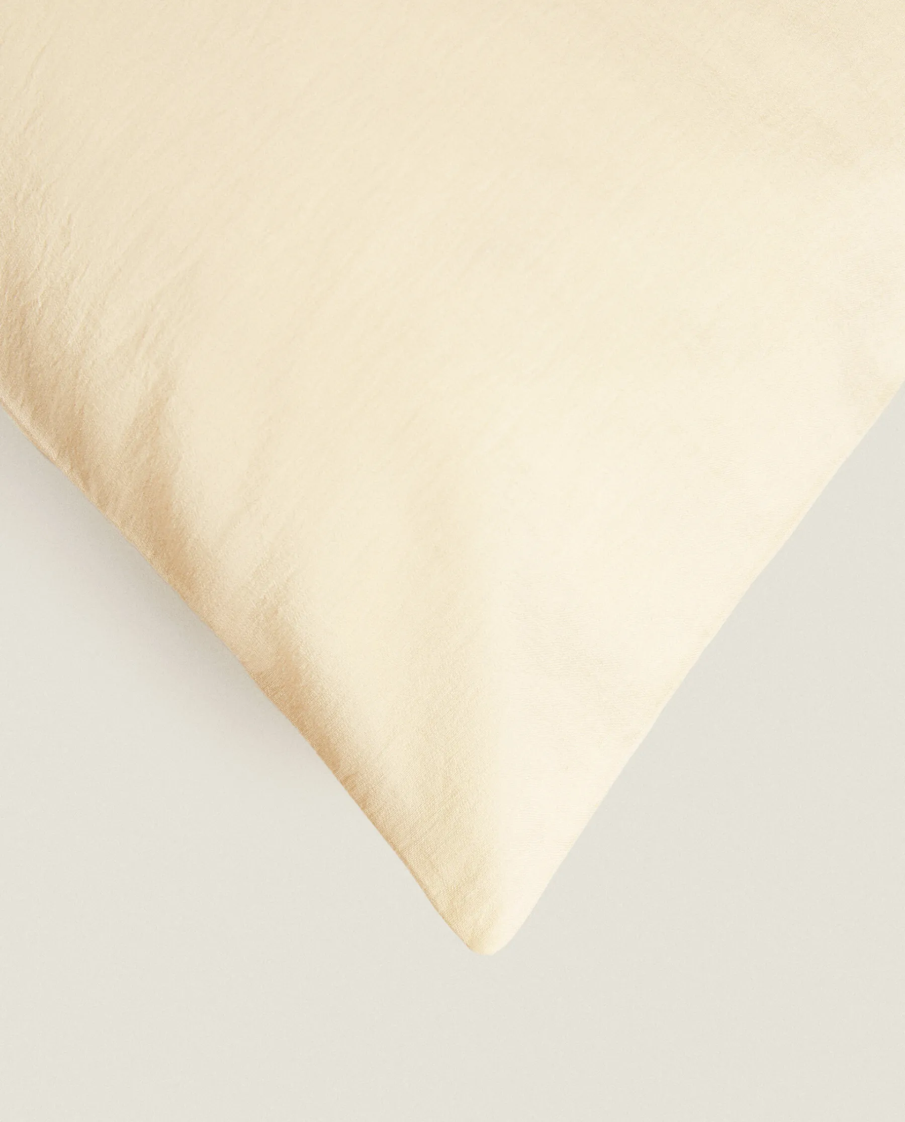 ZARA Home Solid Color Pillowcase