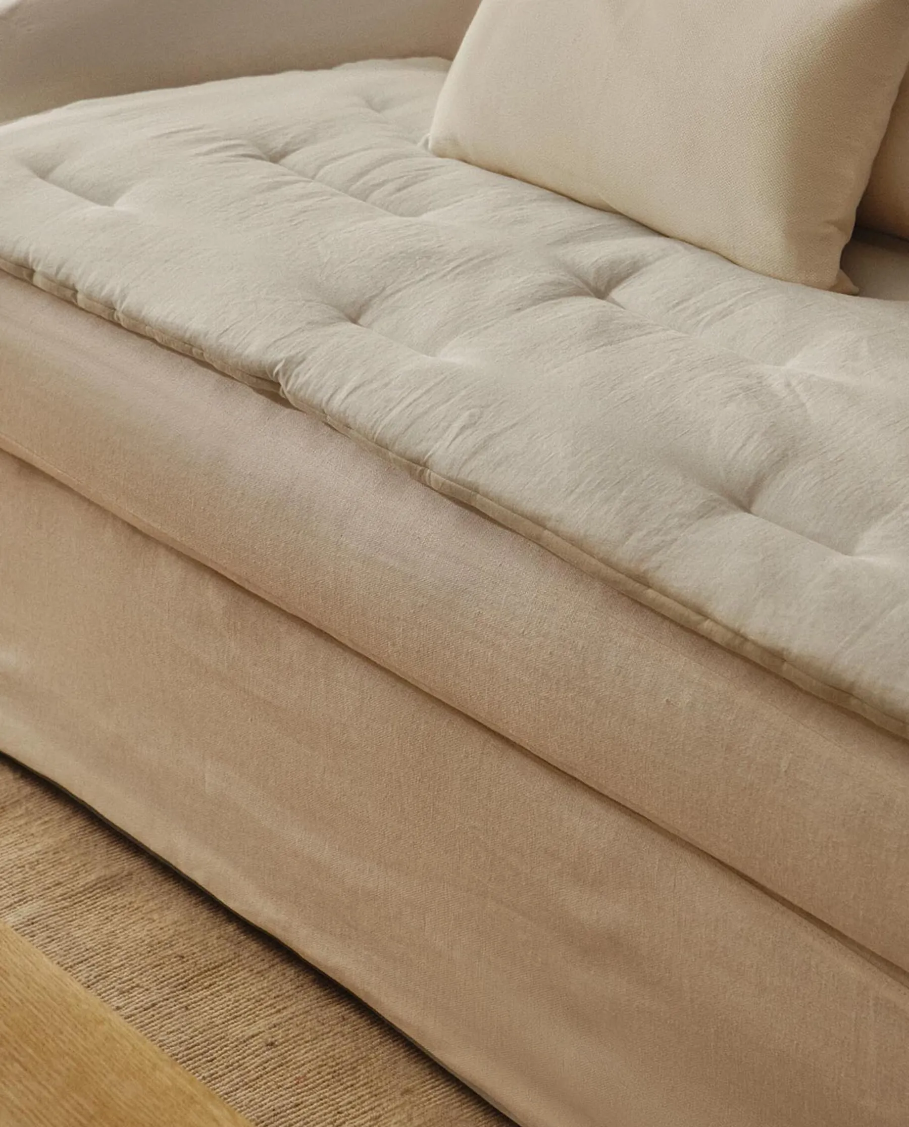 ZARA Home Solid Color Topper