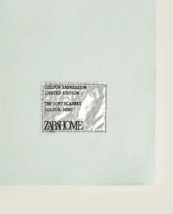 ZARA Home Solid Color Wool Blanket