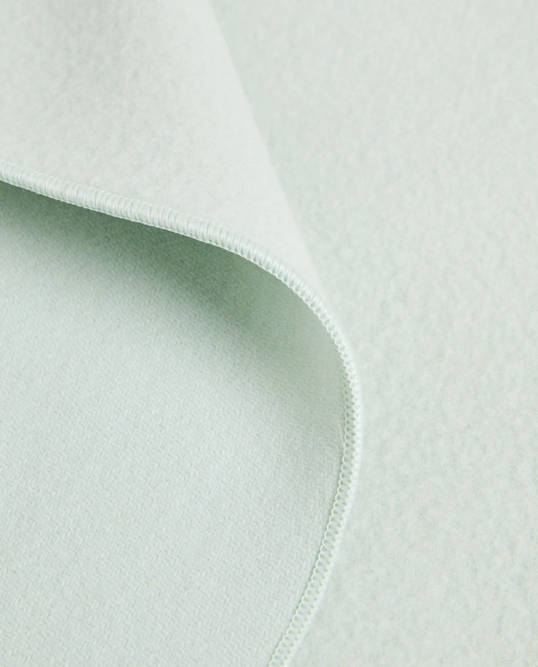 ZARA Home Solid Color Wool Blanket