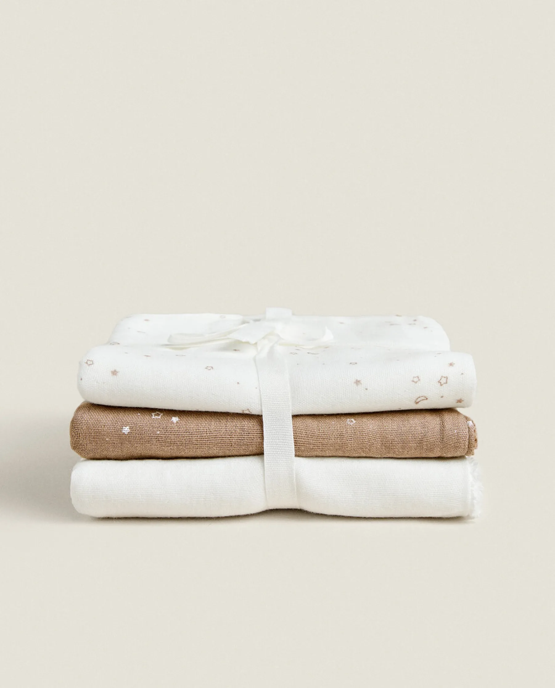 ZARA Home Star Print Towels (Pack Of 3)