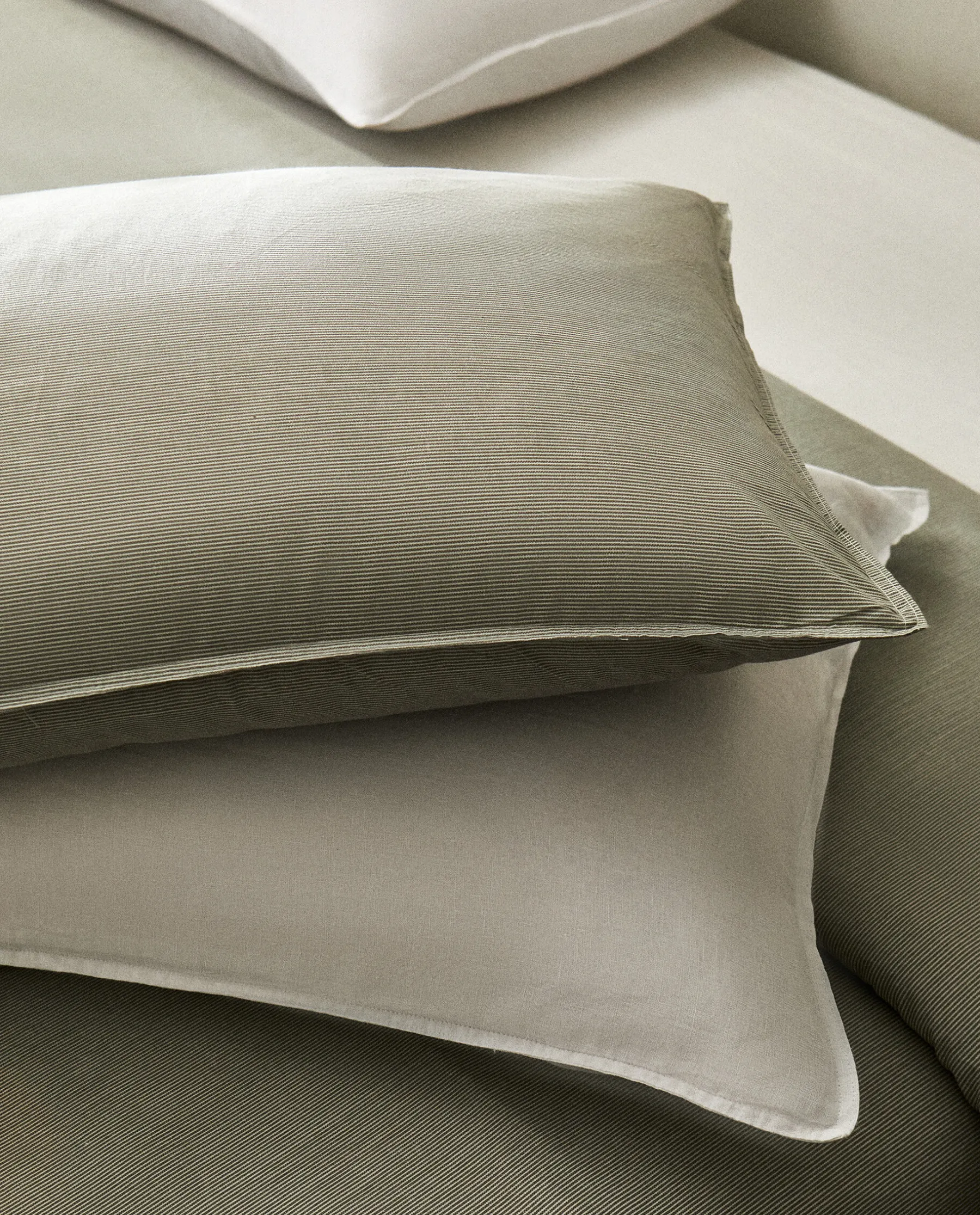 ZARA Home Striped Cotton Pillowcase