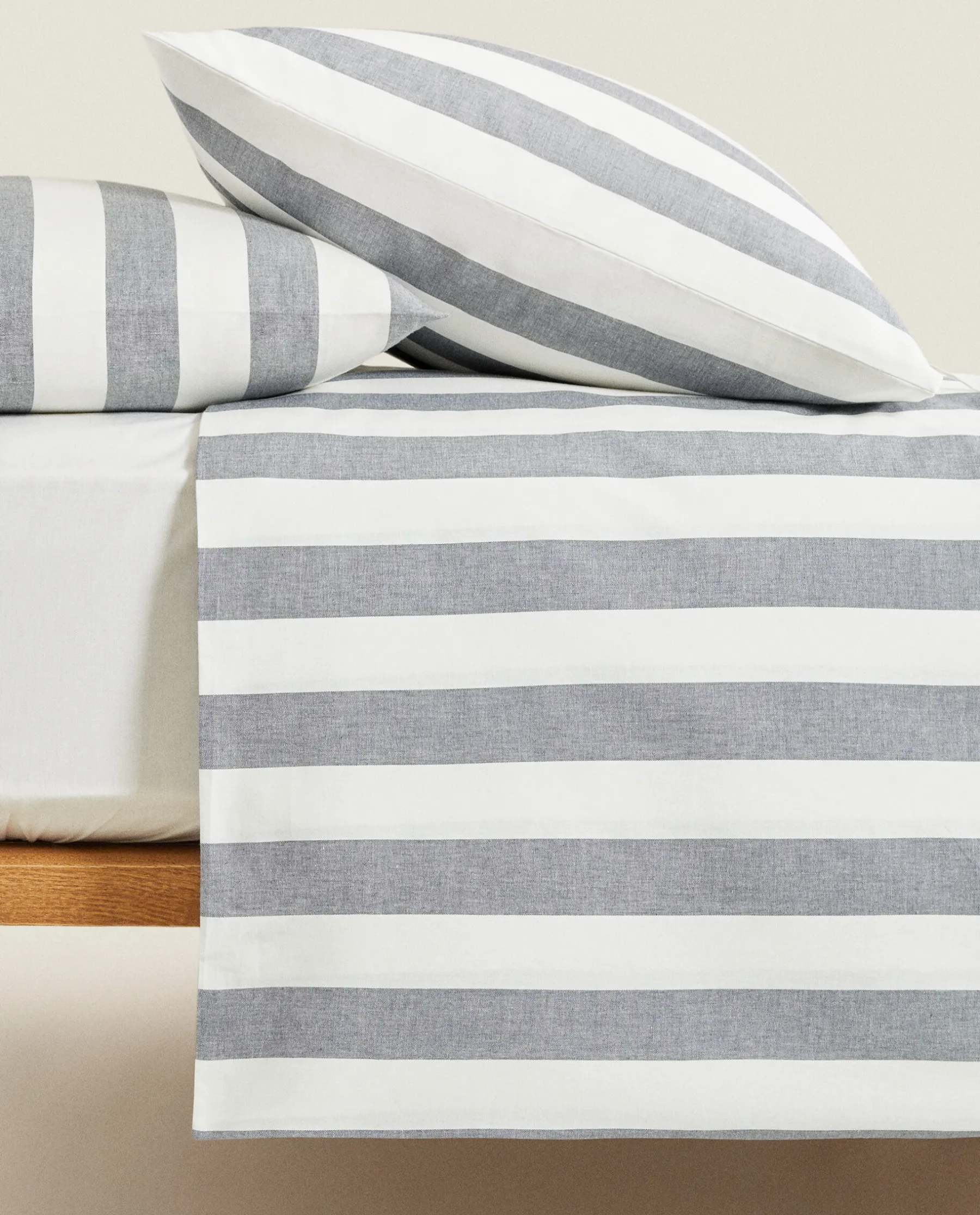 ZARA Home Striped Duvet Cover