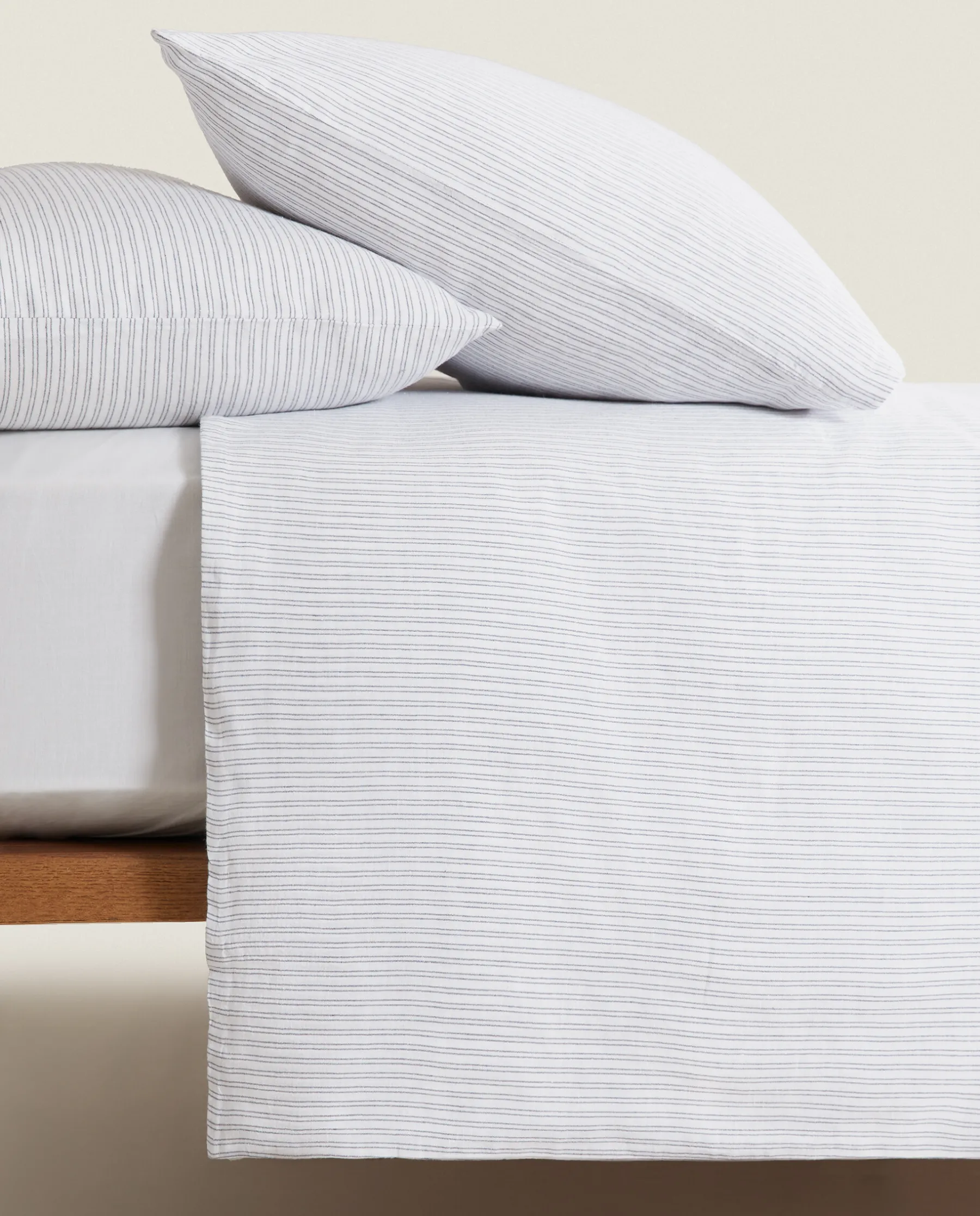 ZARA Home Striped Linen Duvet Cover