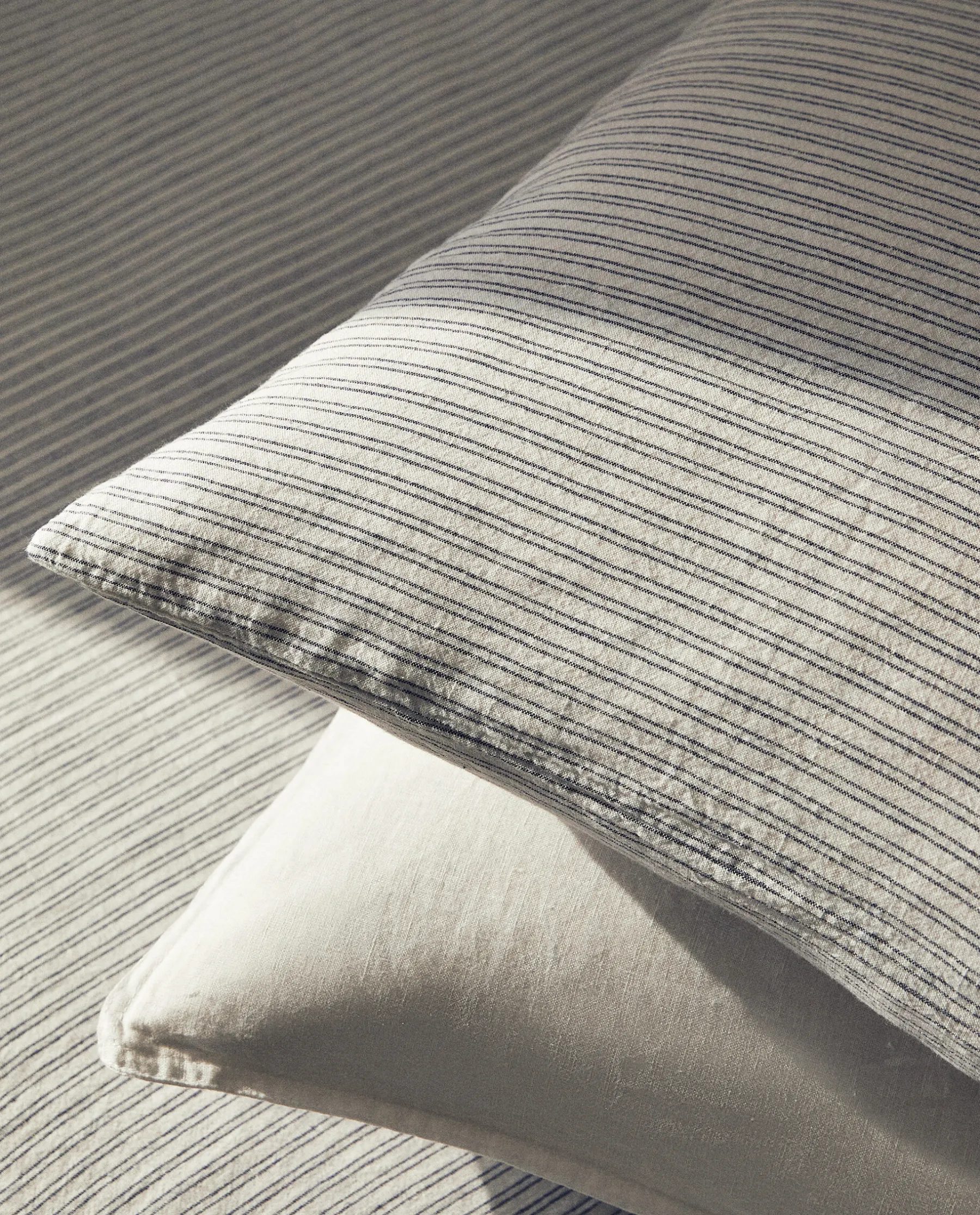 ZARA Home Striped Linen Pillowcase