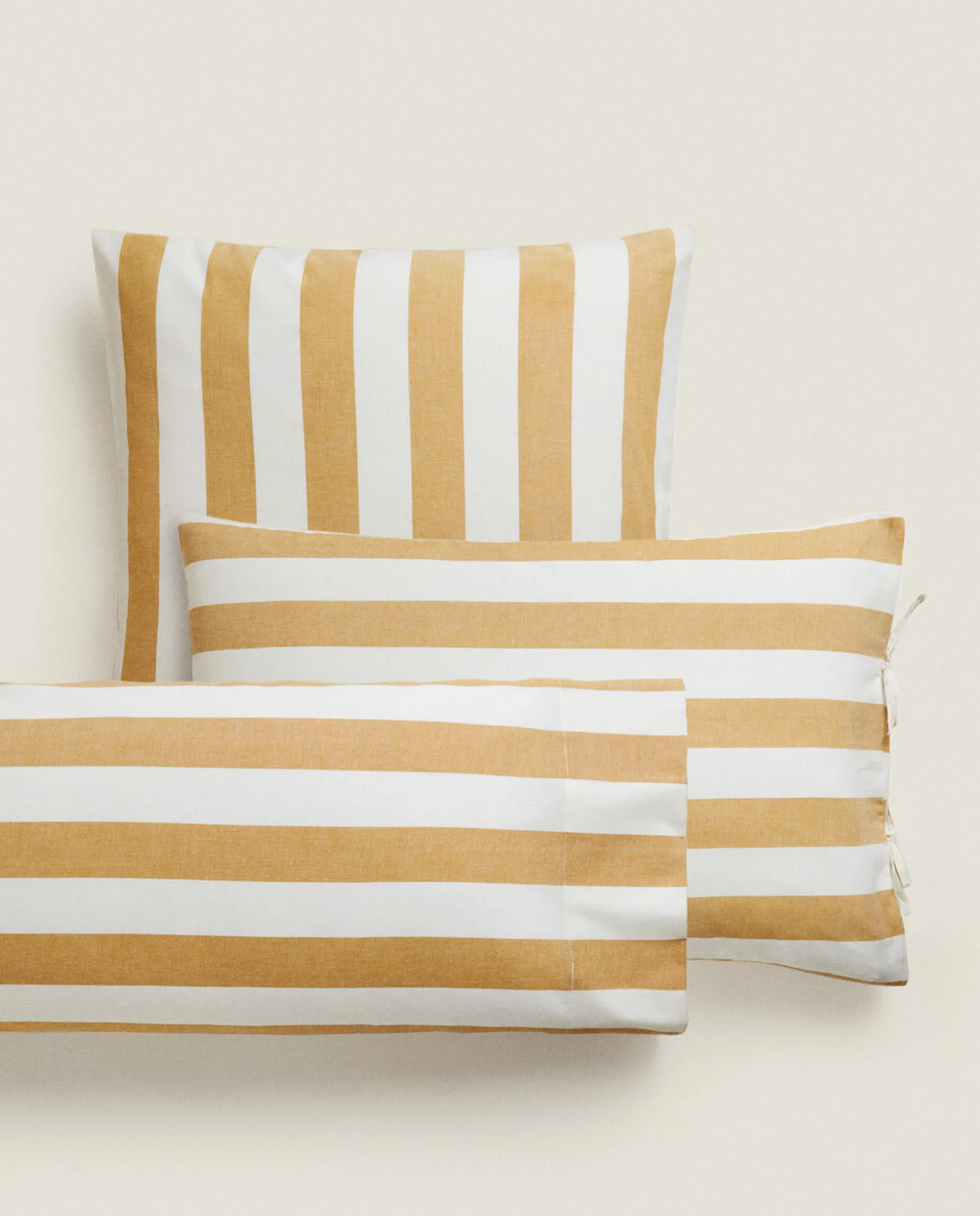 ZARA Home Striped Pillowcase