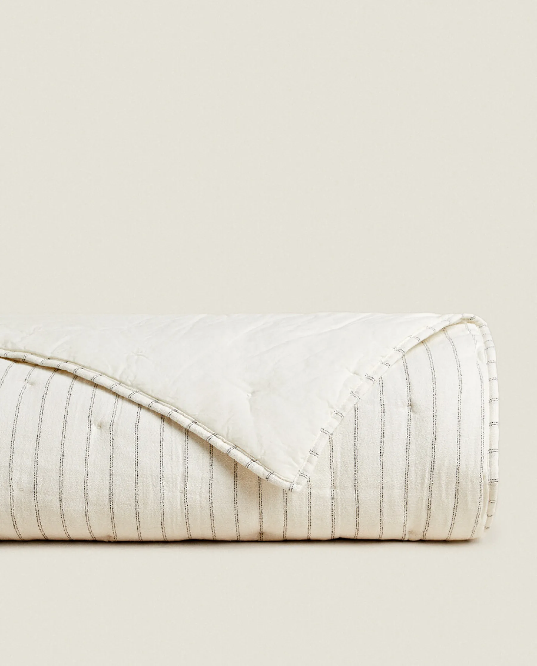 ZARA Home Striped Quilt