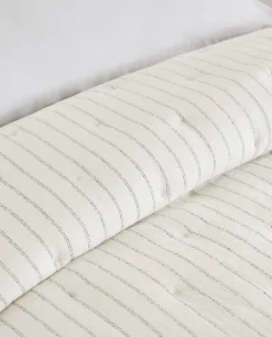 ZARA Home Striped Quilt