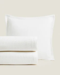 ZARA Home Textured Bedspread