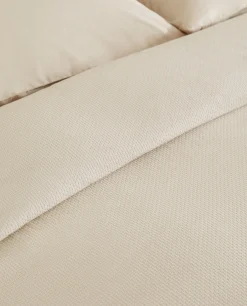 ZARA Home Textured Bedspread