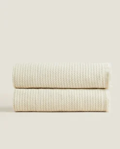 ZARA Home Textured Blanket