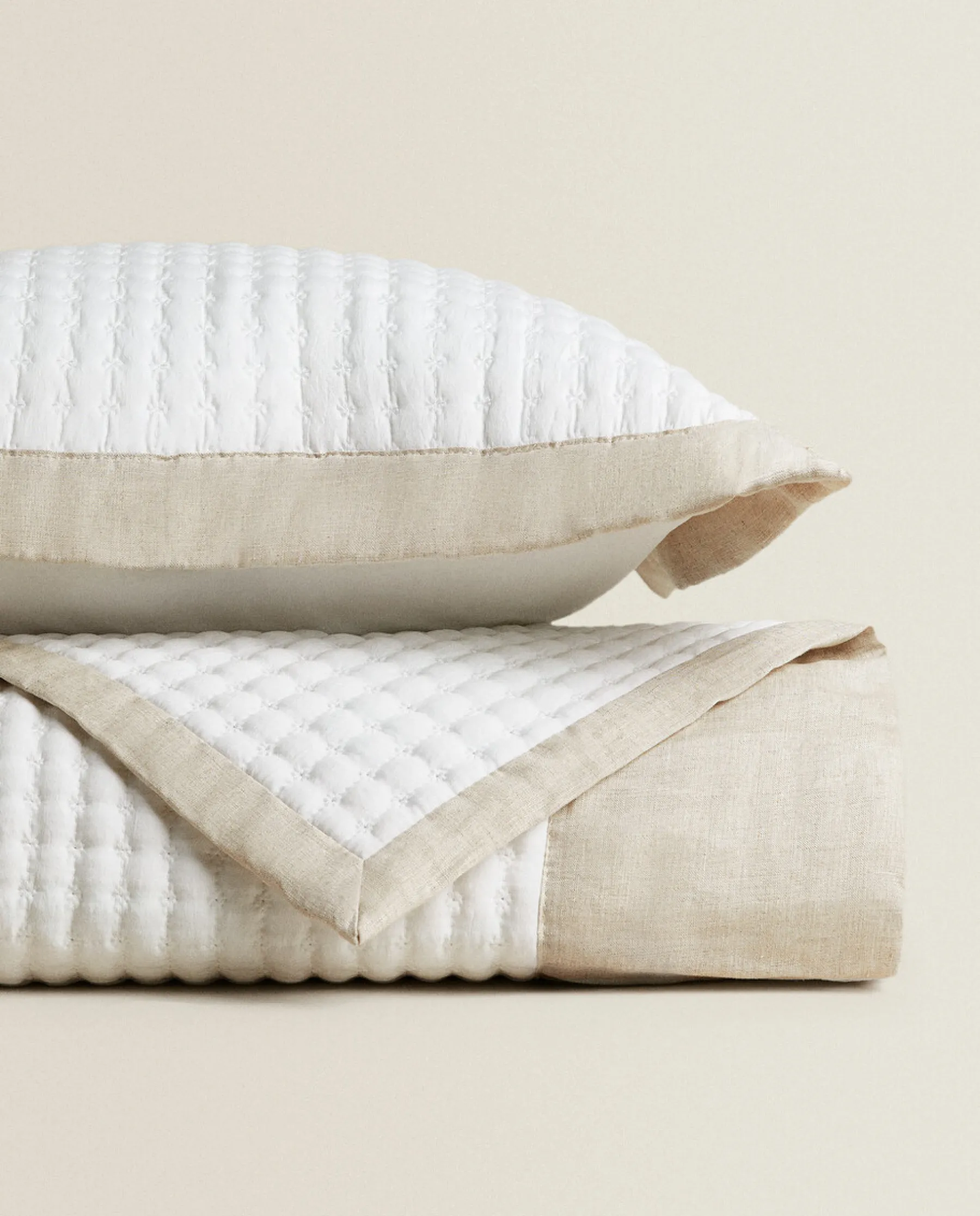 ZARA Home Textured Quilt With Linen Border
