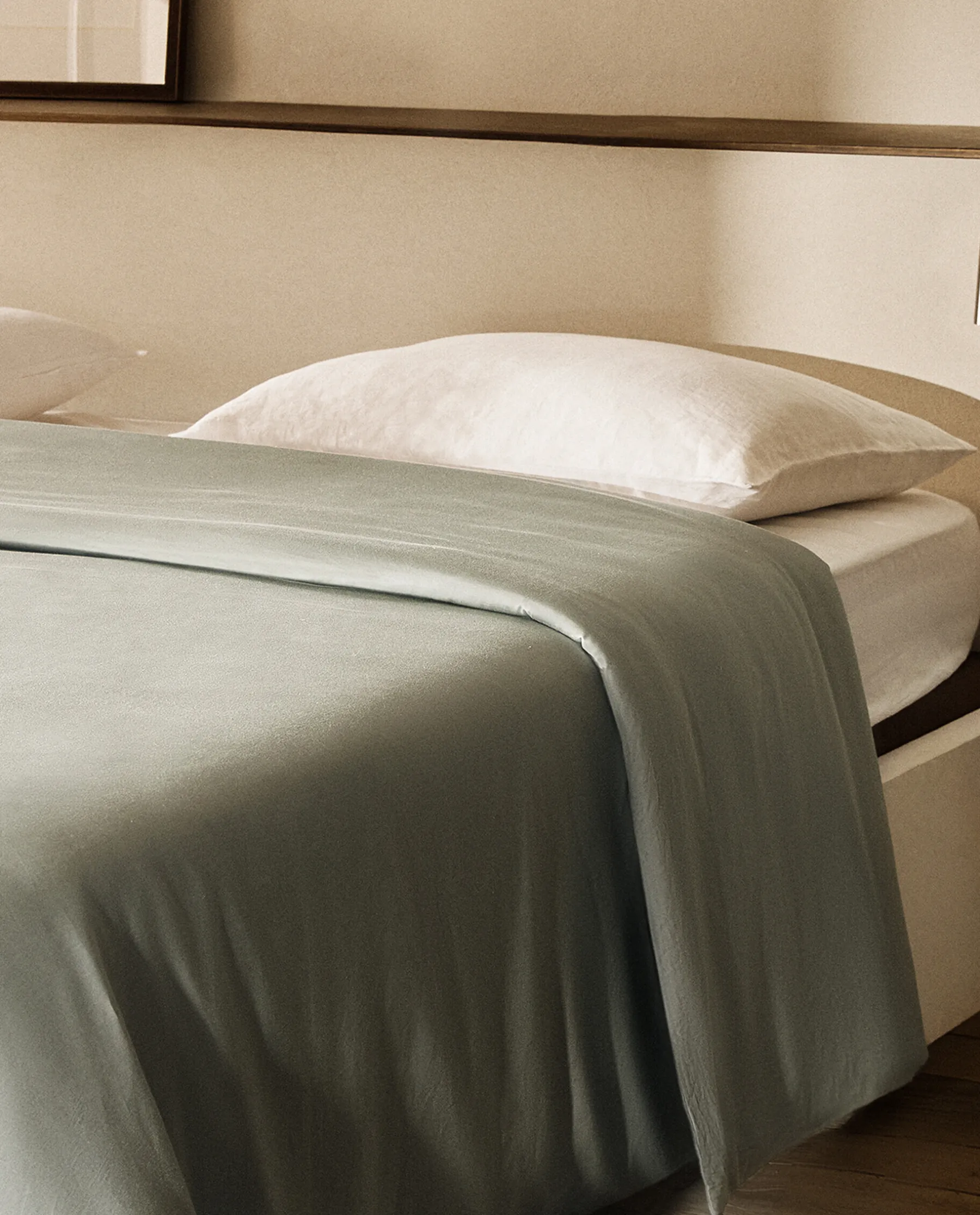 ZARA Home (300-Thread-Count) Cotton Sateen Duvet Cover