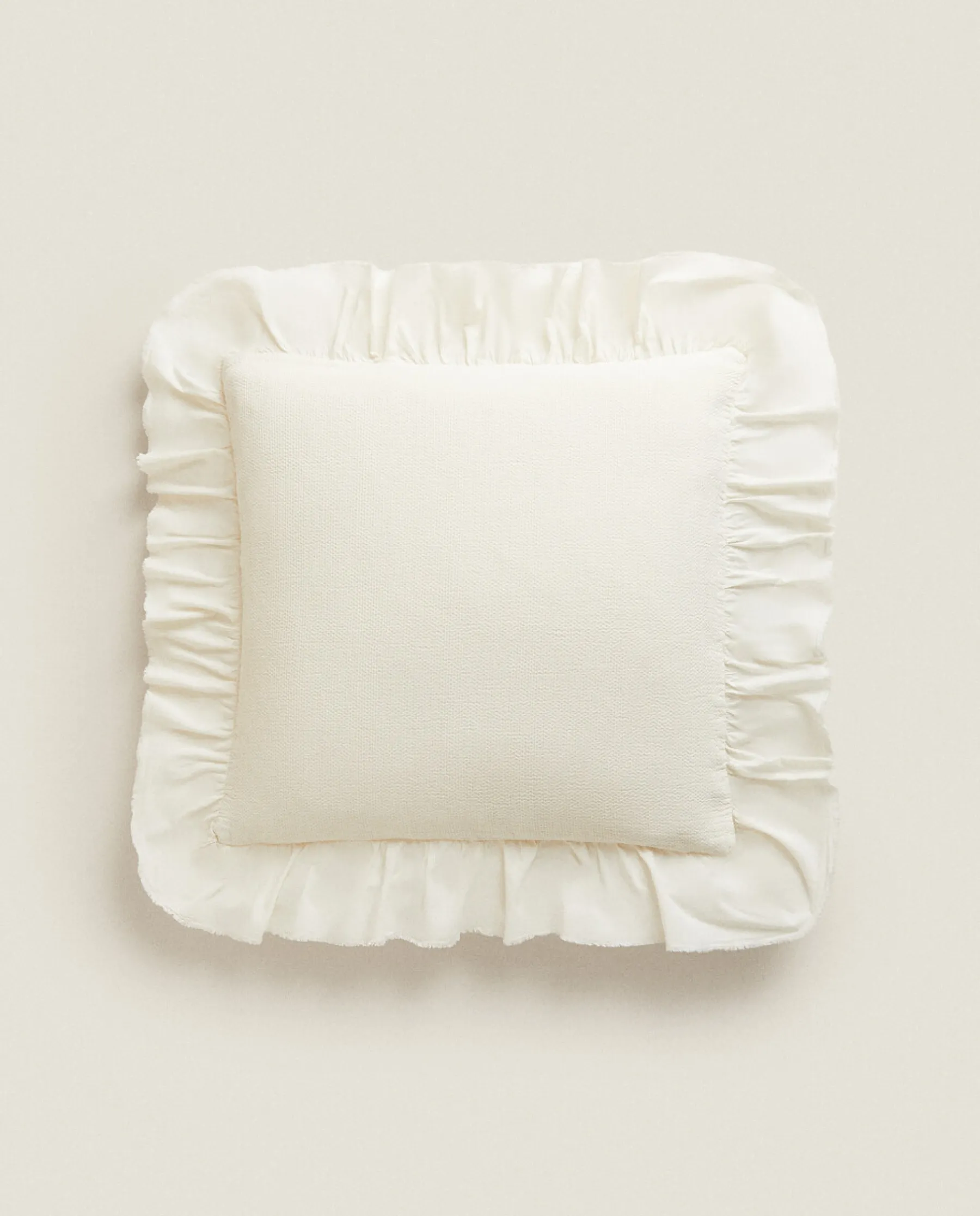 ZARA Home Throw Pillow With Ruffle Trim