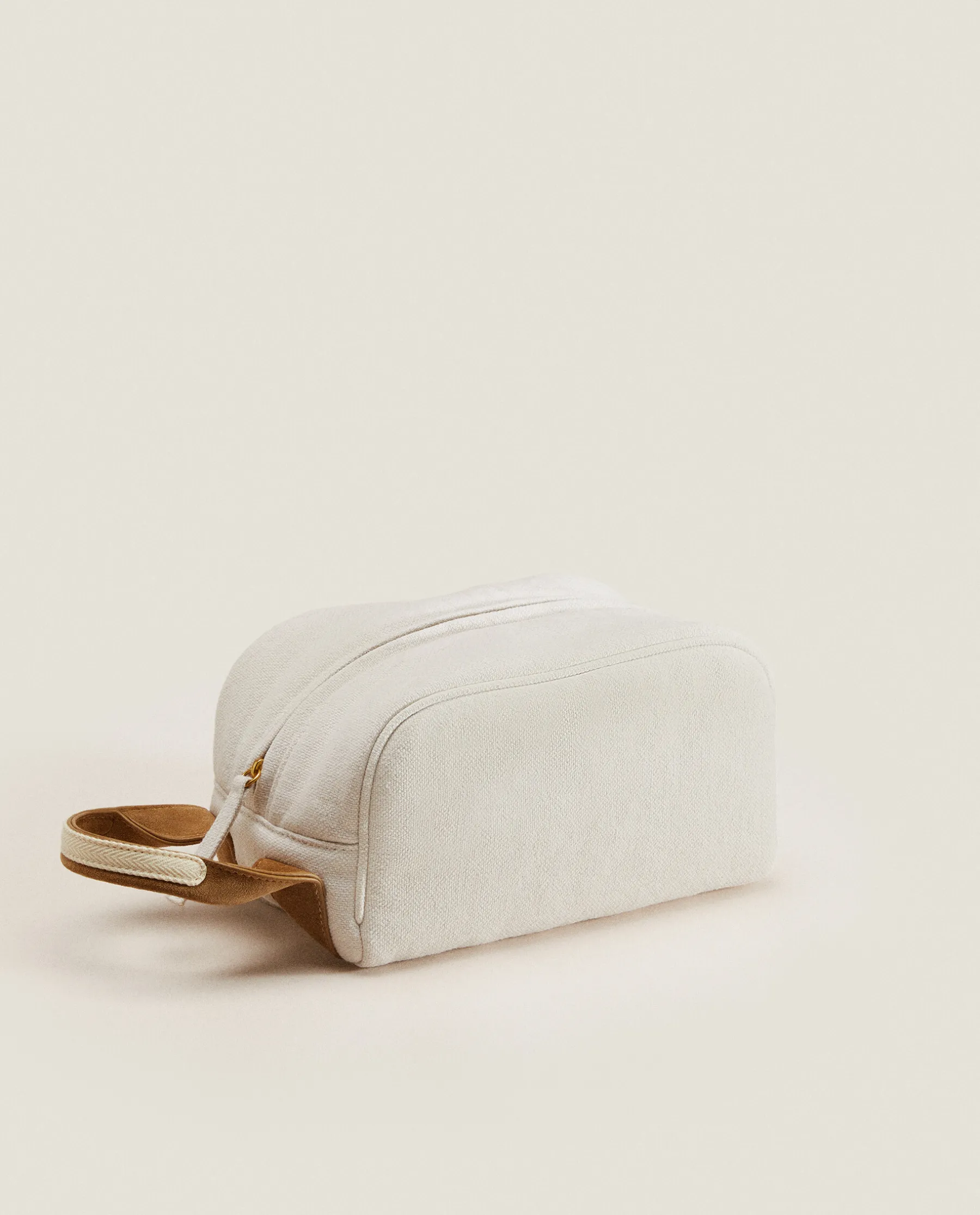 ZARA Home Toiletry Bag With Leather Detail