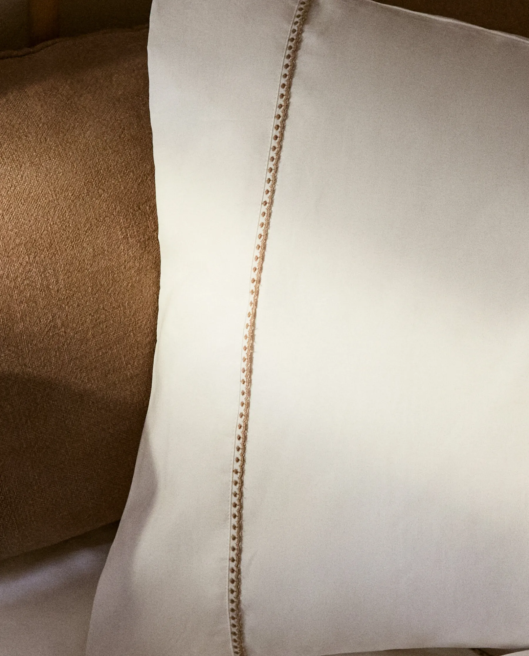 ZARA Home Topstitched Pillowcase