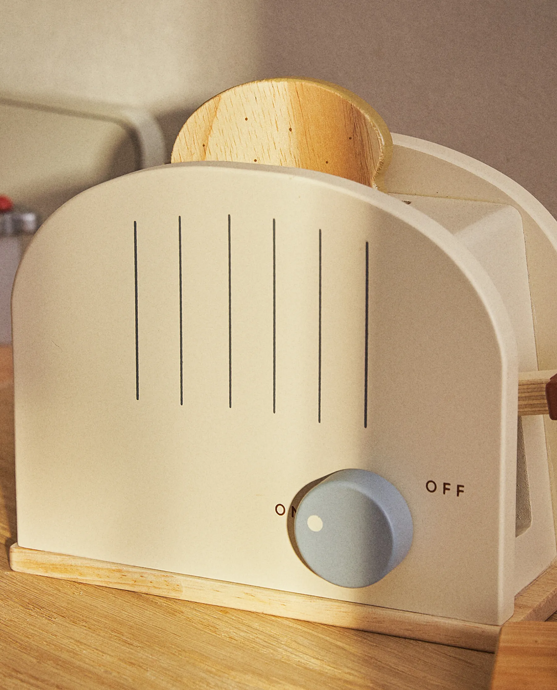 ZARA Home Toy Toaster