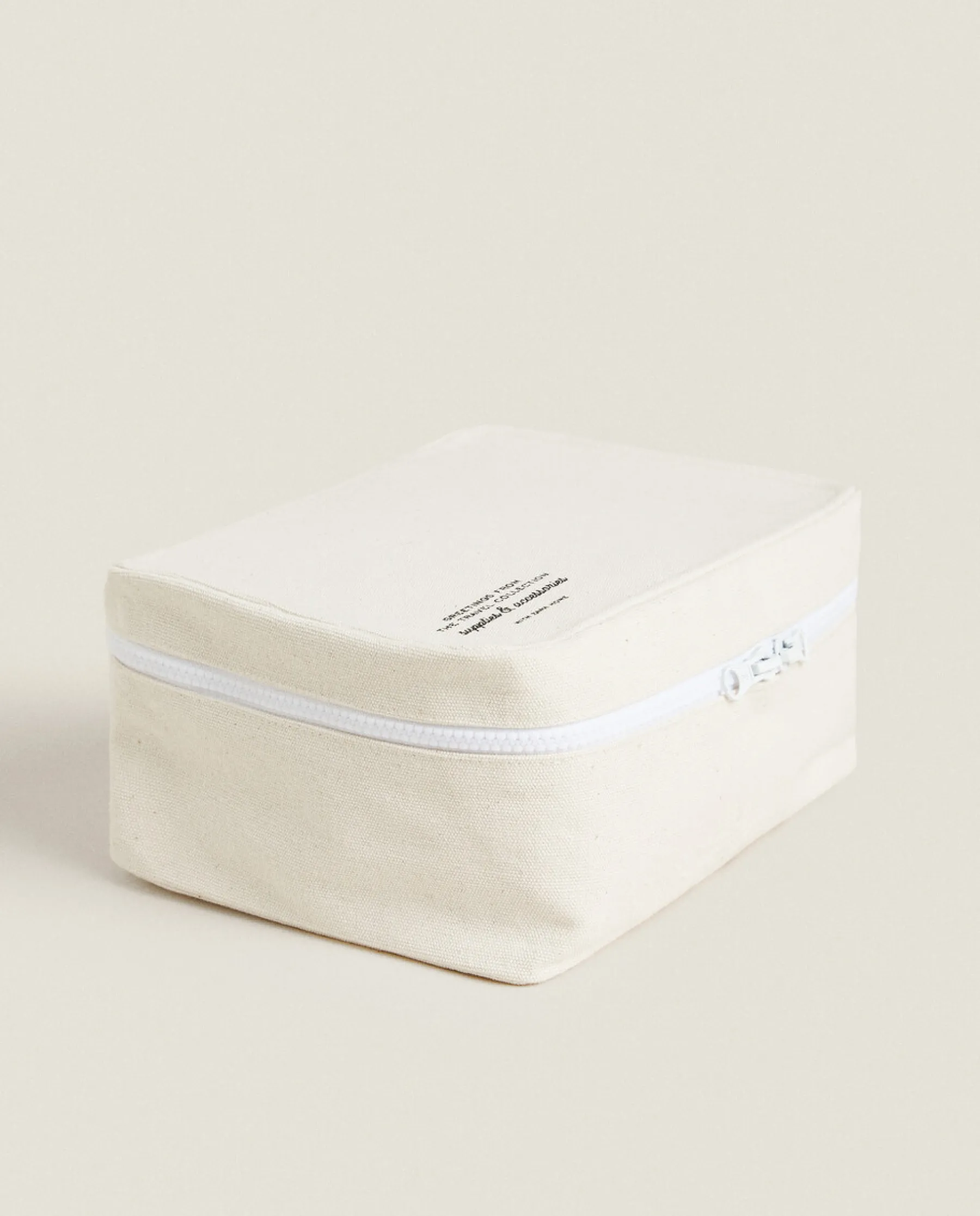 ZARA Home Travel Toiletry Bag X Saint-Lazare