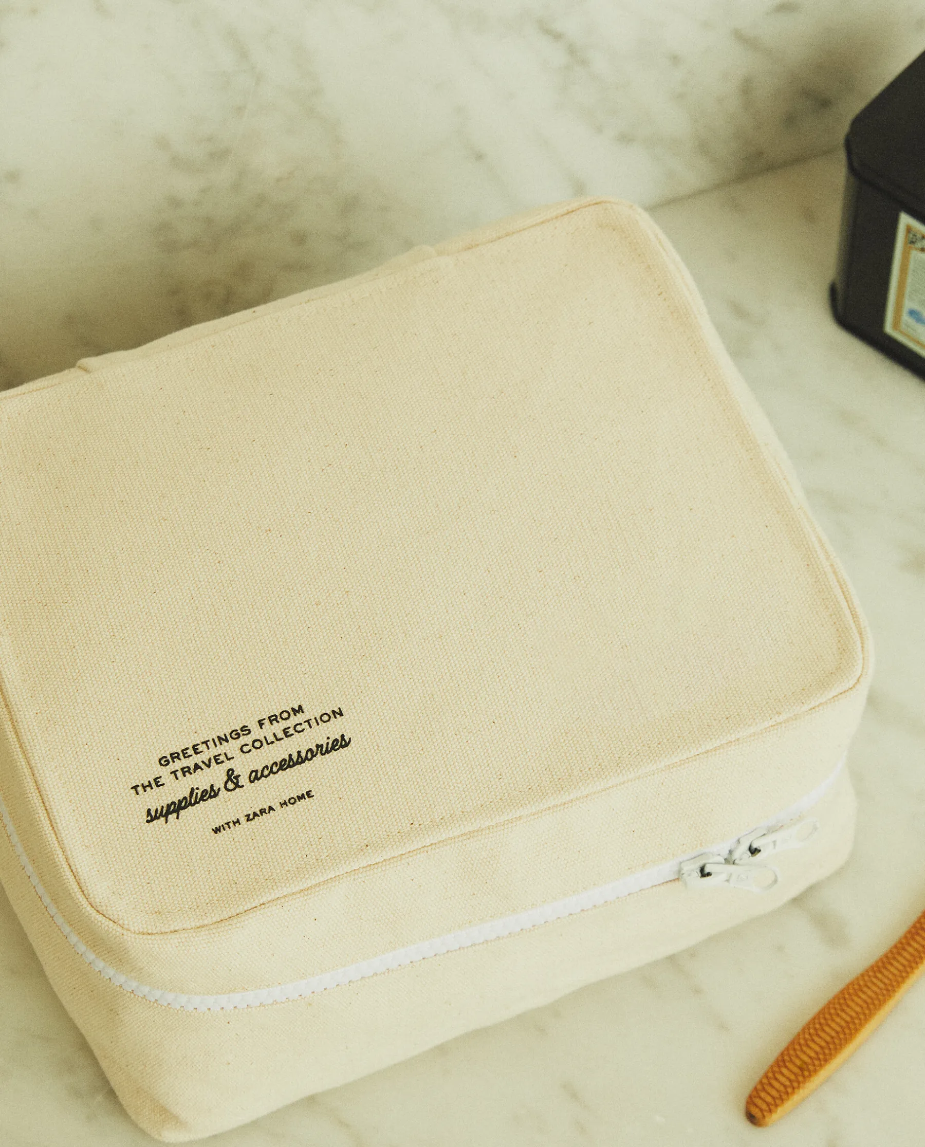 ZARA Home Travel Toiletry Bag X Saint-Lazare