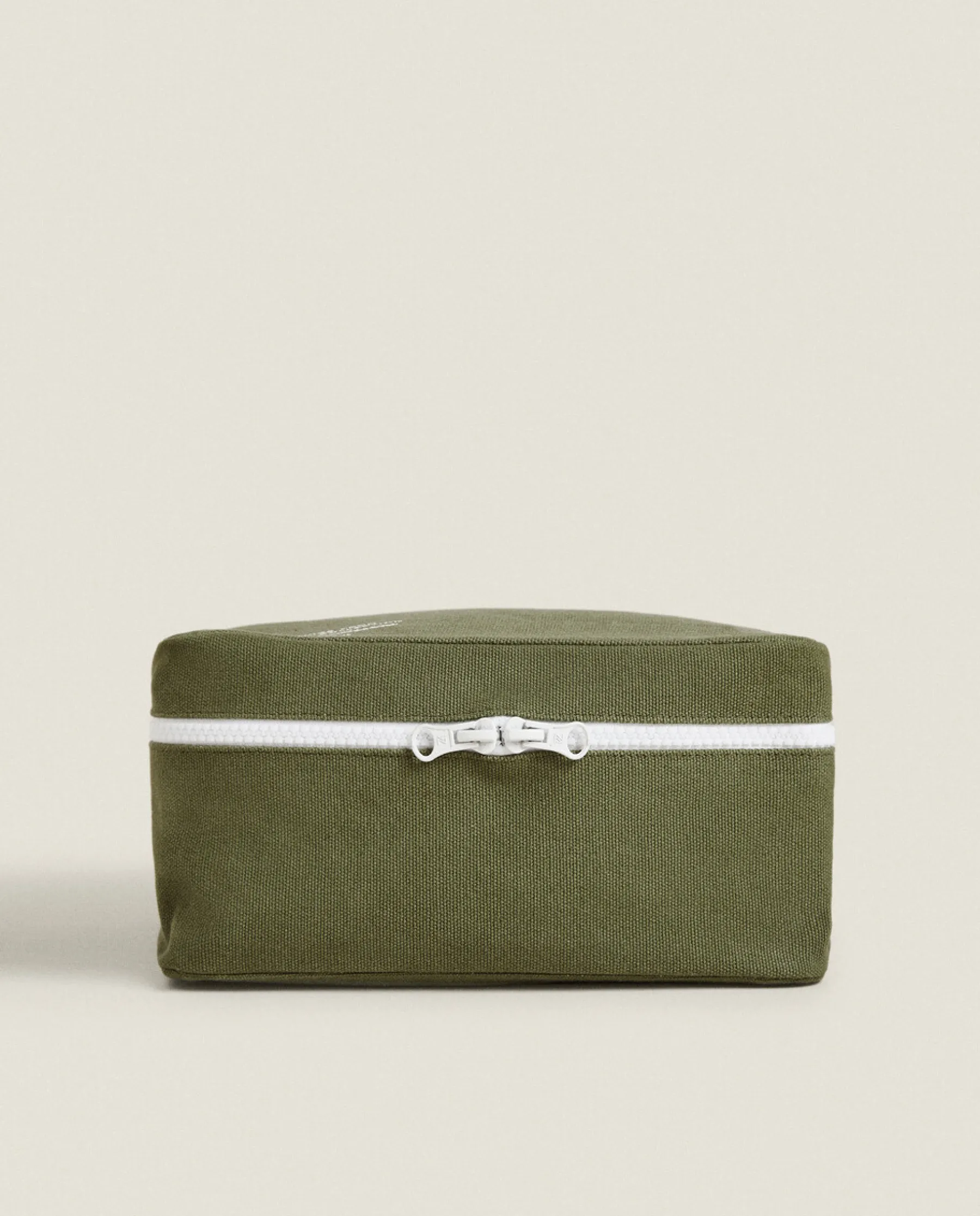 ZARA Home Travel Toiletry Bag X Saint-Lazare