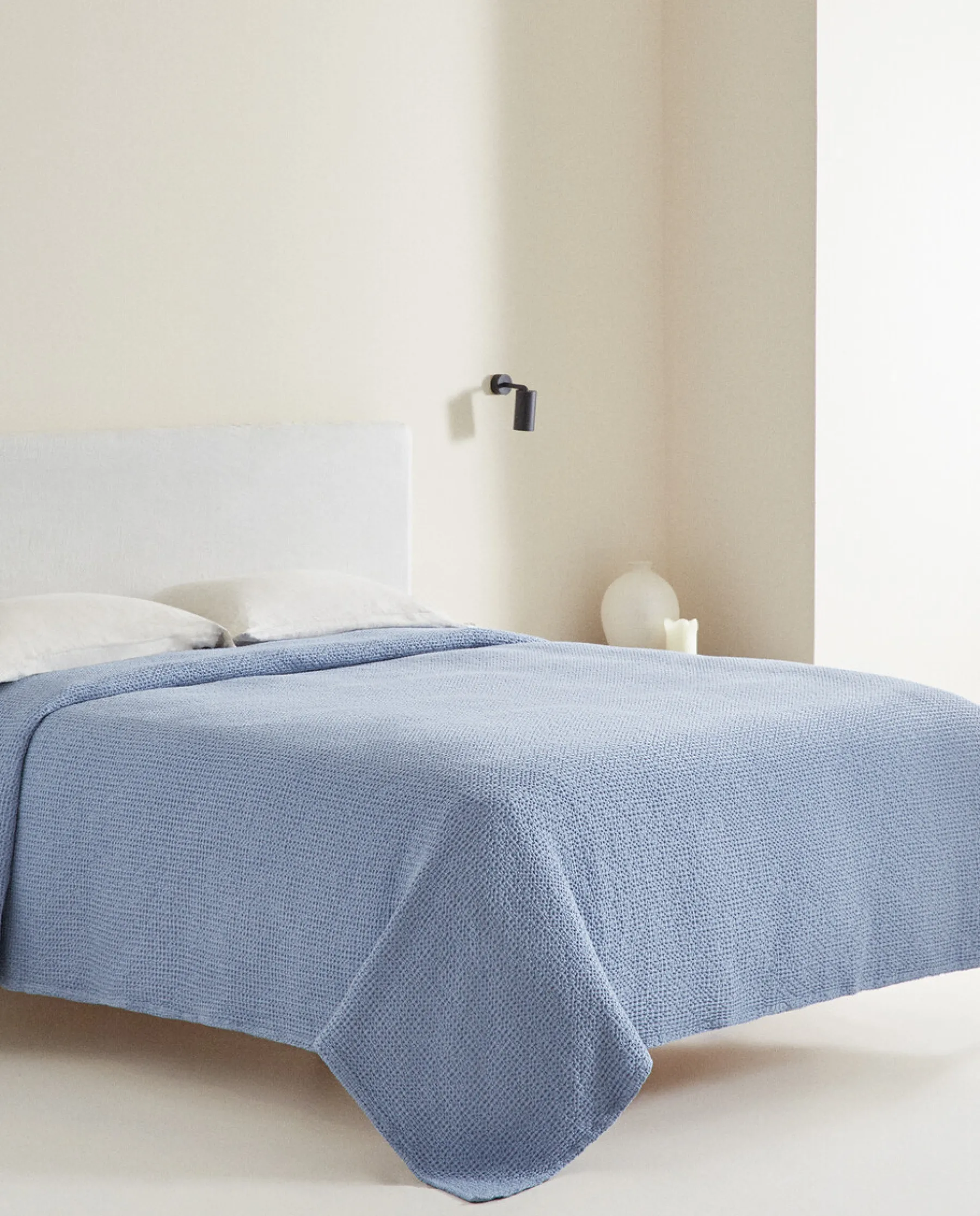 ZARA Home Waffle Knit Bedspread