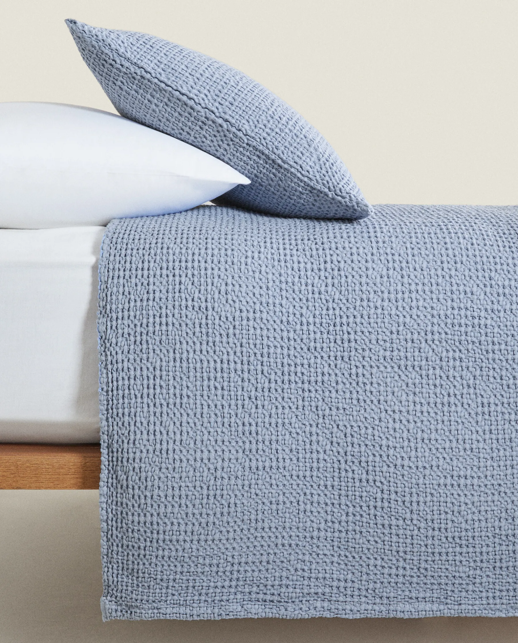 ZARA Home Waffle Knit Bedspread
