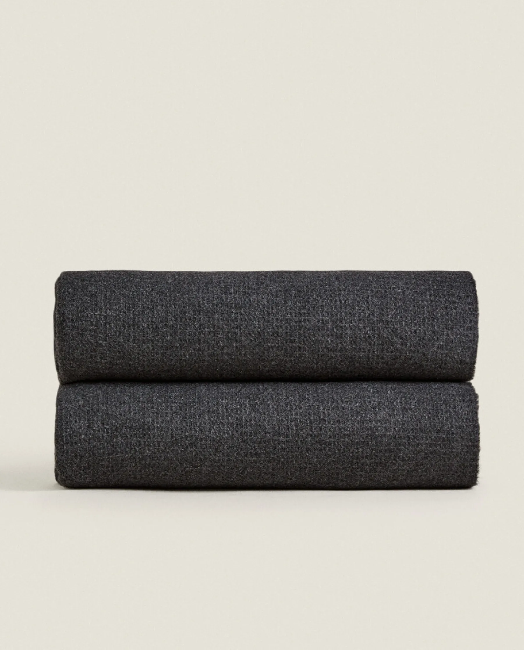 ZARA Home Waffle-Texture Blanket