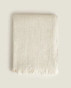 ZARA Home Waffle-Texture Blanket