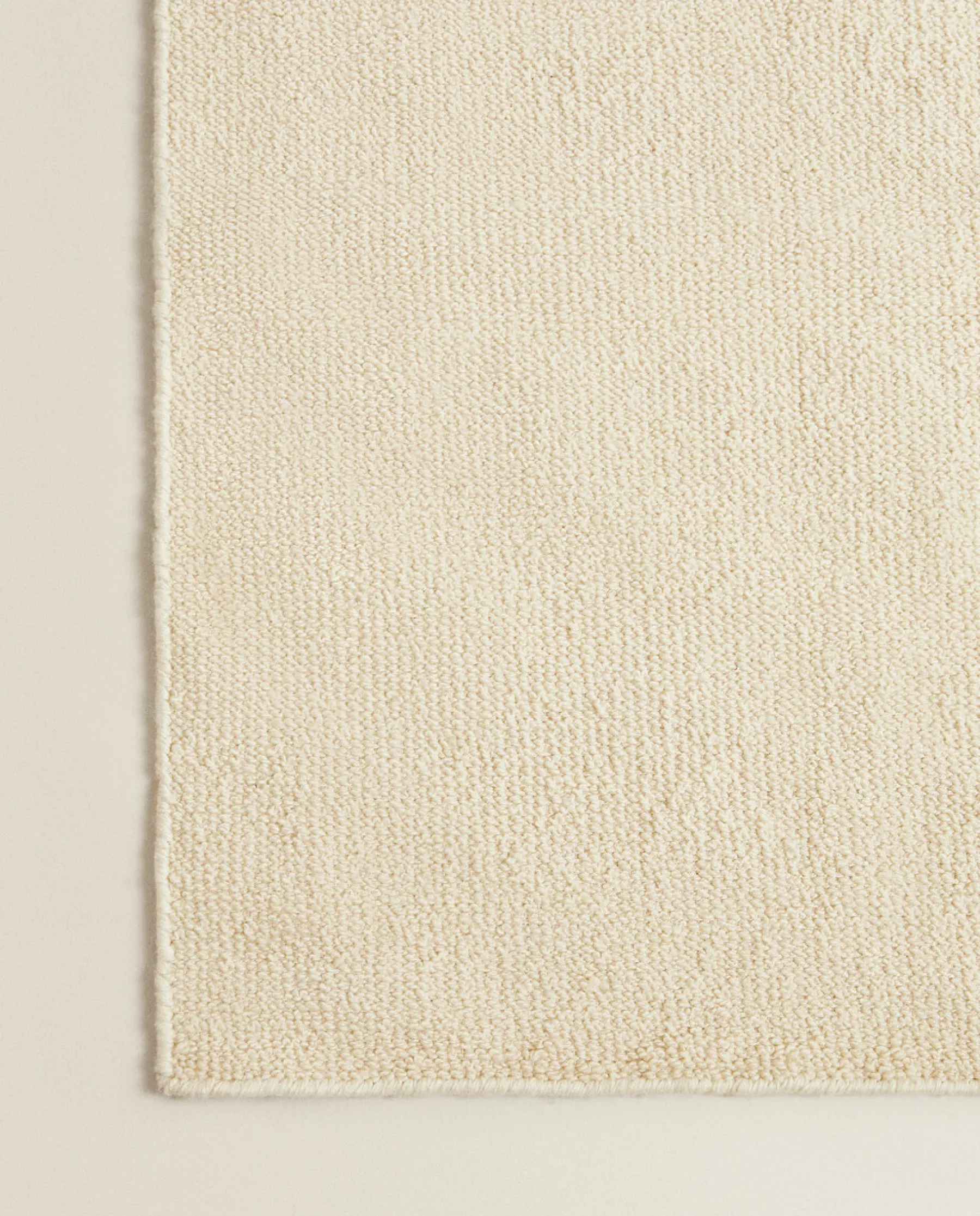 ZARA Home Wavy Woolen Rug