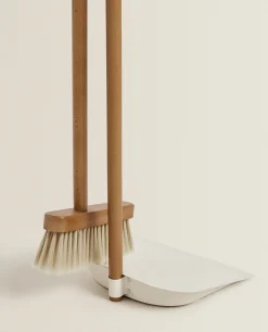 ZARA Home Wooden Dustpan And Brush Set