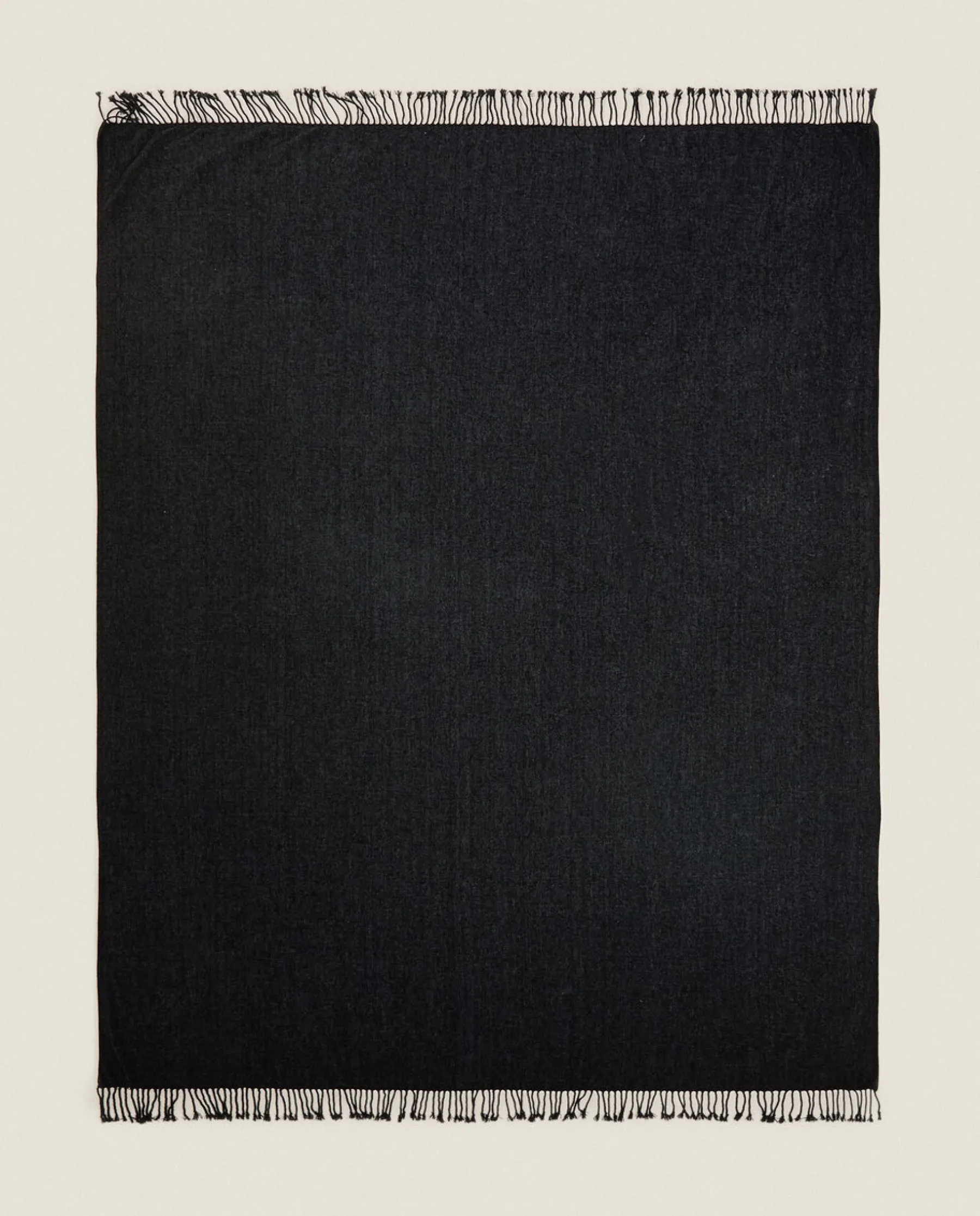 ZARA Home Xl Chenille Blanket