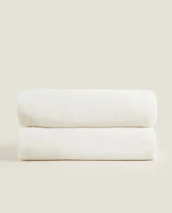 ZARA Home Xl Plain Faux Fur Blanket